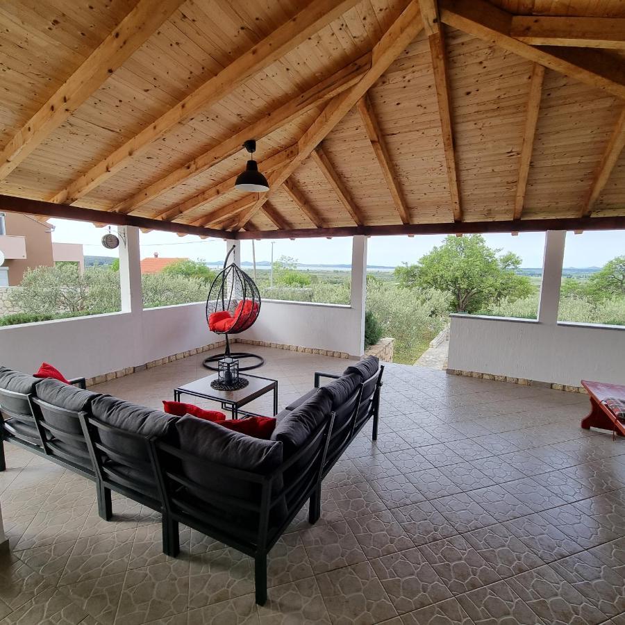 Holiday House Da & Do Pakostane Exterior photo